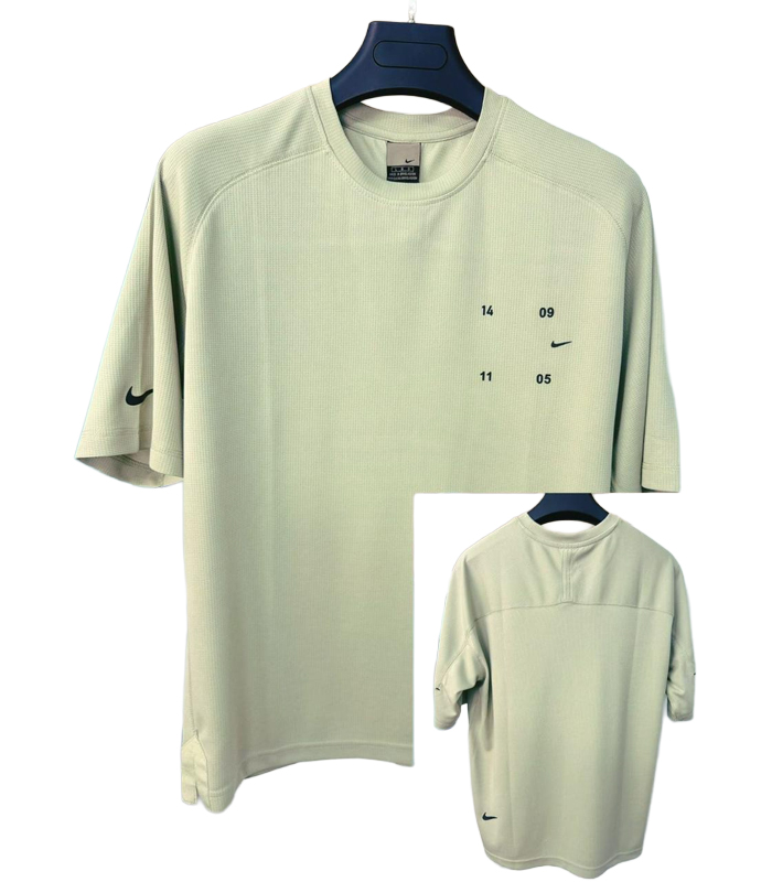 Nike Drop Shoulder T-Shirt